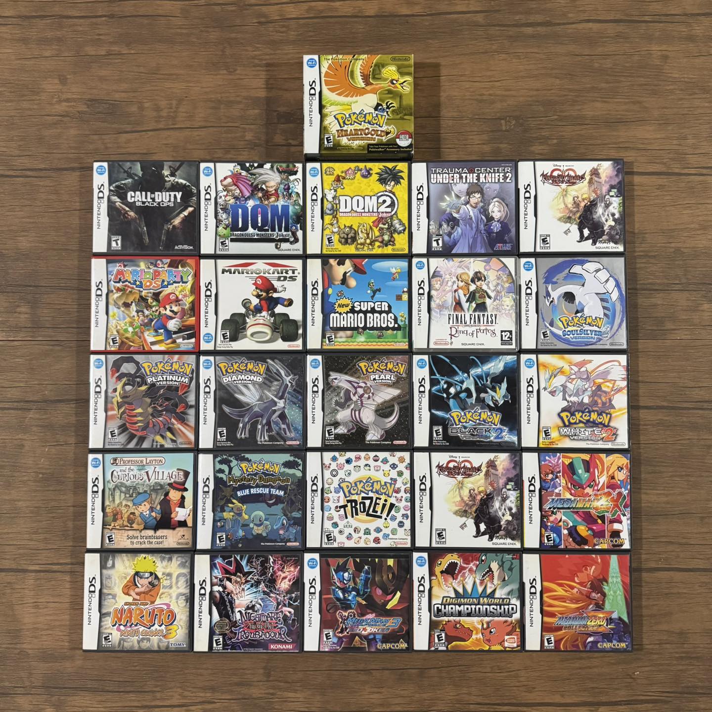 Nintendo Ds Game lot. Juegos. -Pokemon HeartGold Big Box (completo