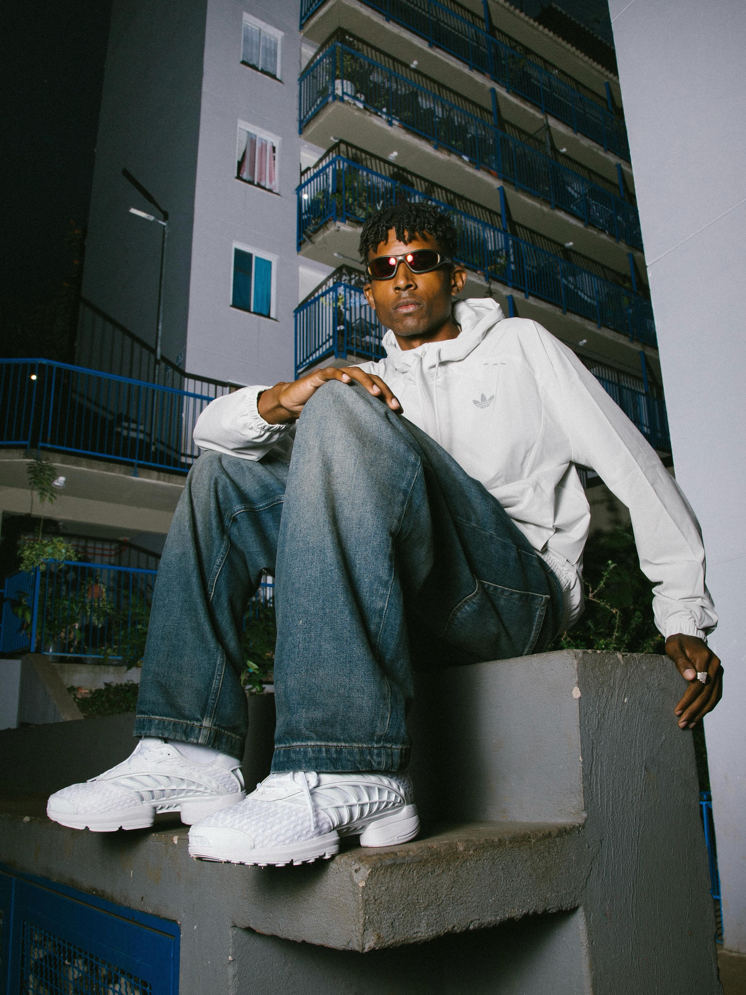 Built for the heat. Made for the city. From Paris streets to