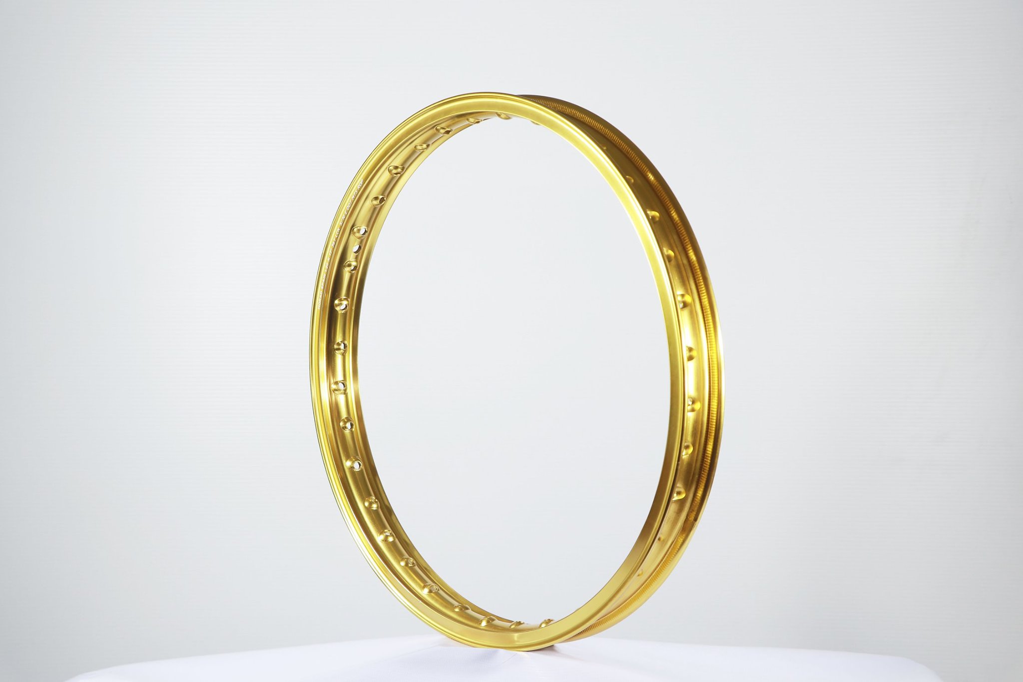 Morad Rims ปลีก ส่ง ลิขสิทธิ์แท้จากโรงงาน