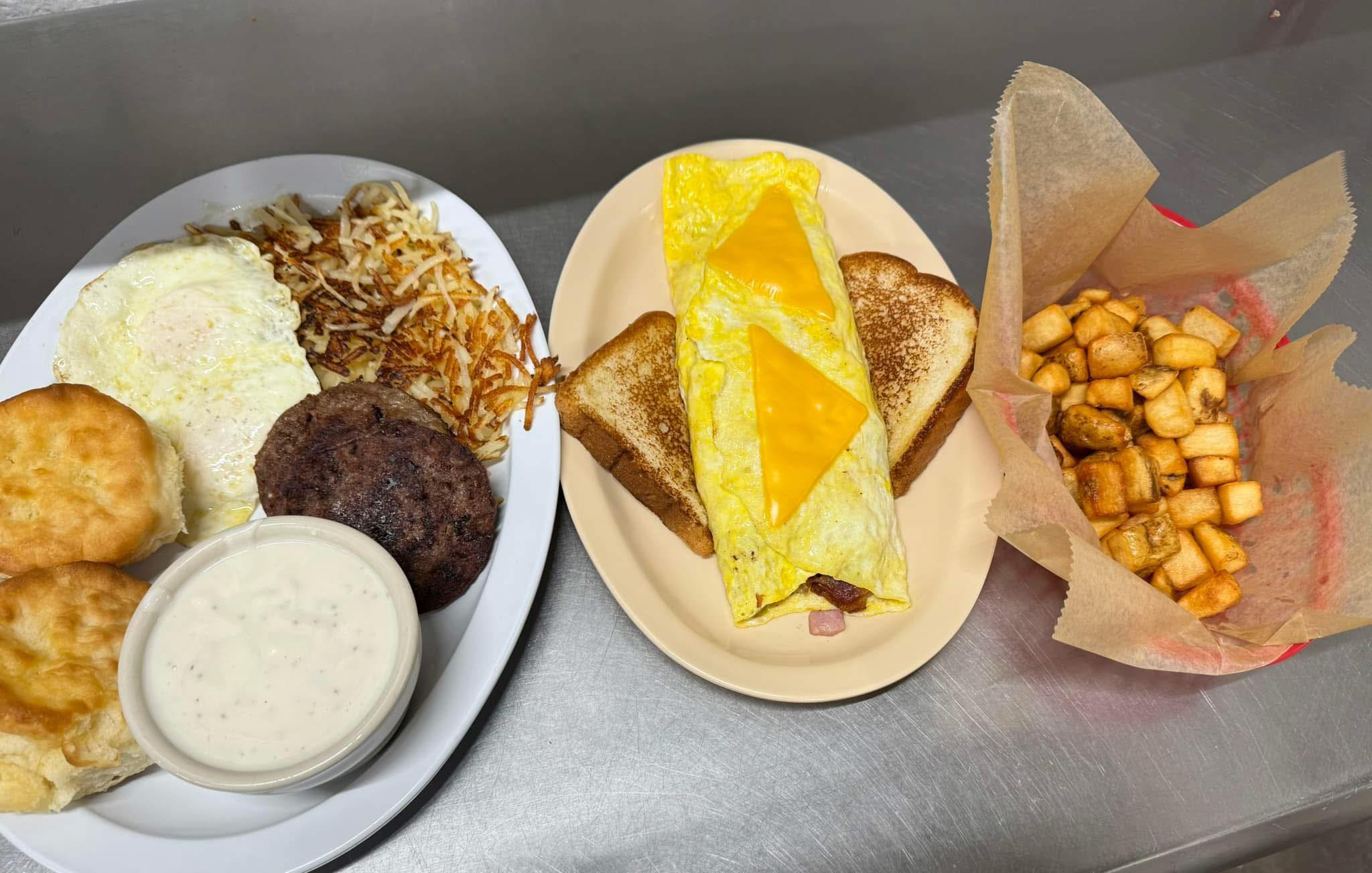 Hobby's Classic FOOD | Greenville KY
