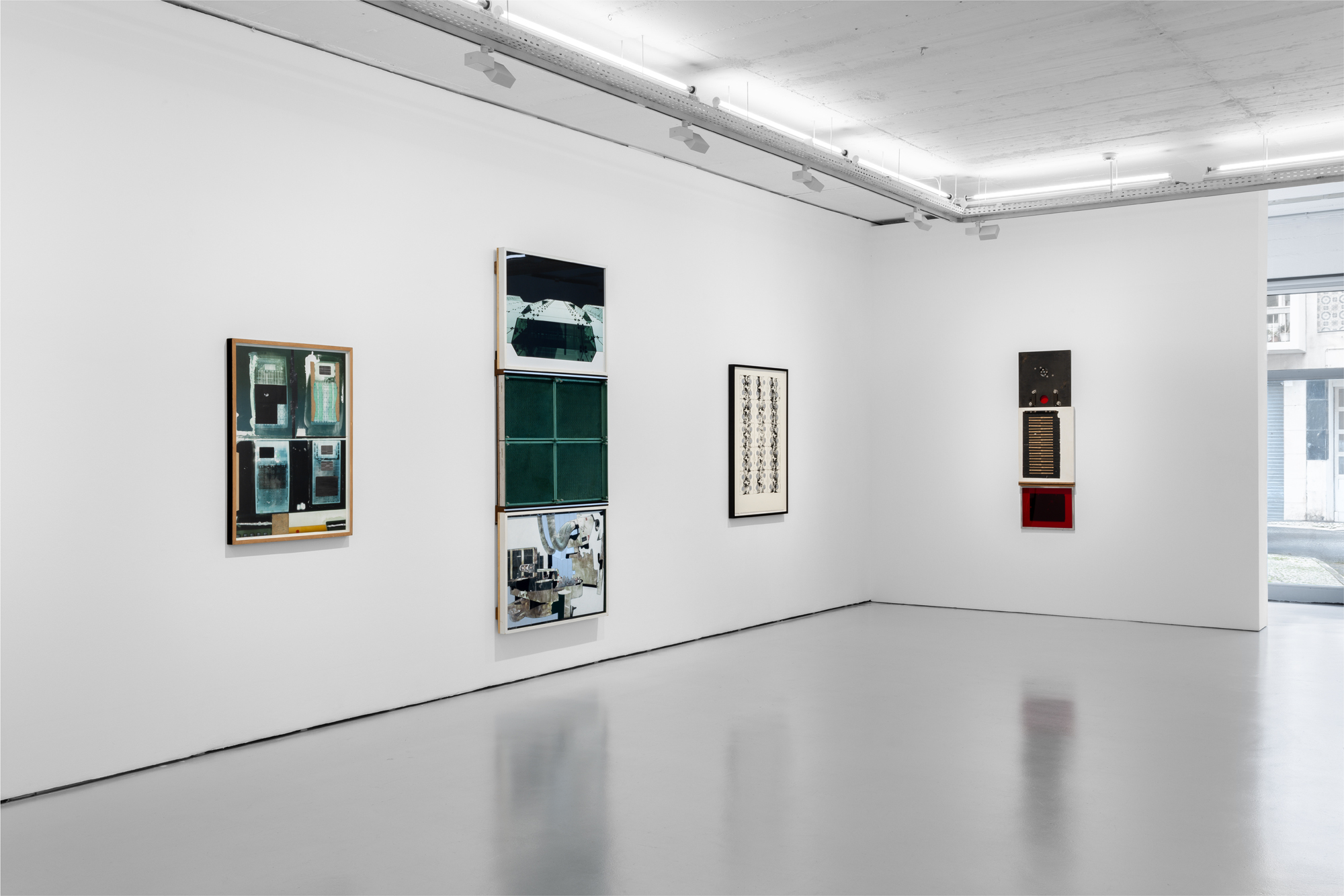 Zander - We are getting ready for this year’s @parisphotofair. Visit us ...