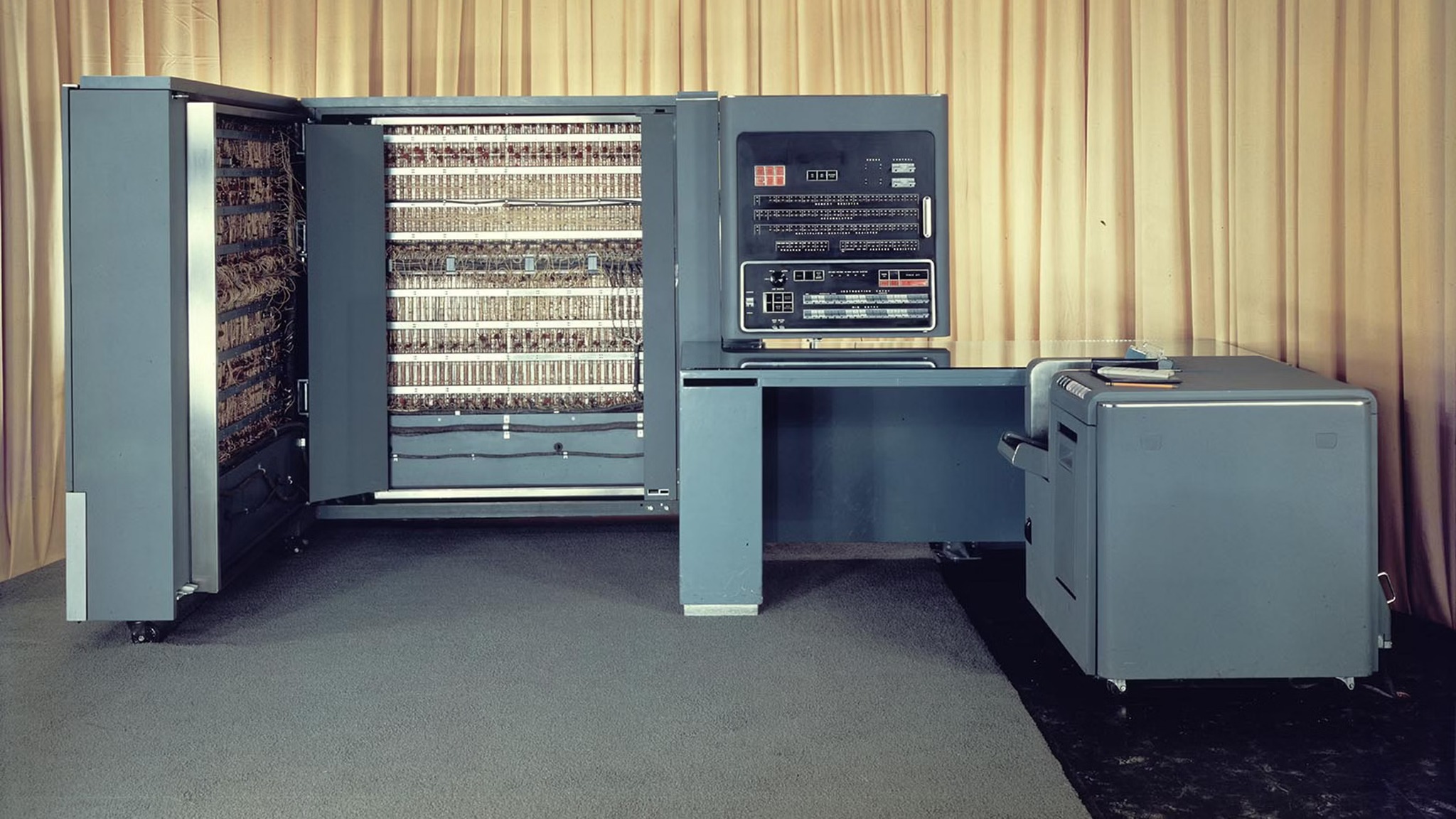 IBM 701 scientific computer specifications and history