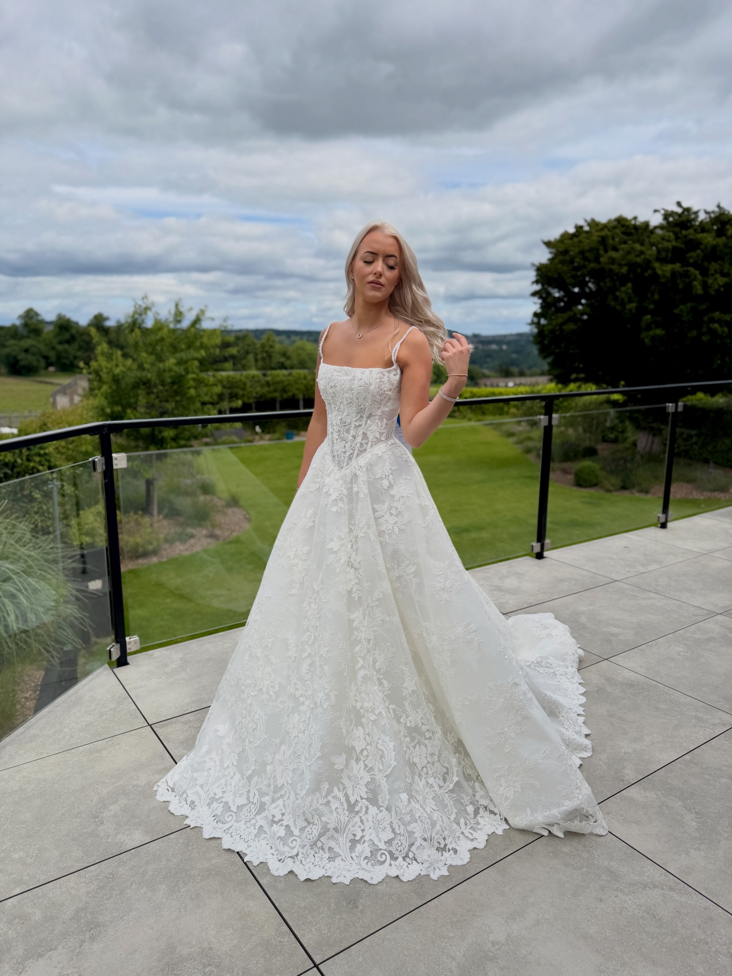 amazing christmas party dresses Blushing Elegance: Lady Dress with Big Bow Detail – Canary Houze You can always share best prom dresses 2018 Black/Royal Blue A-line Wedding Color:chocolate