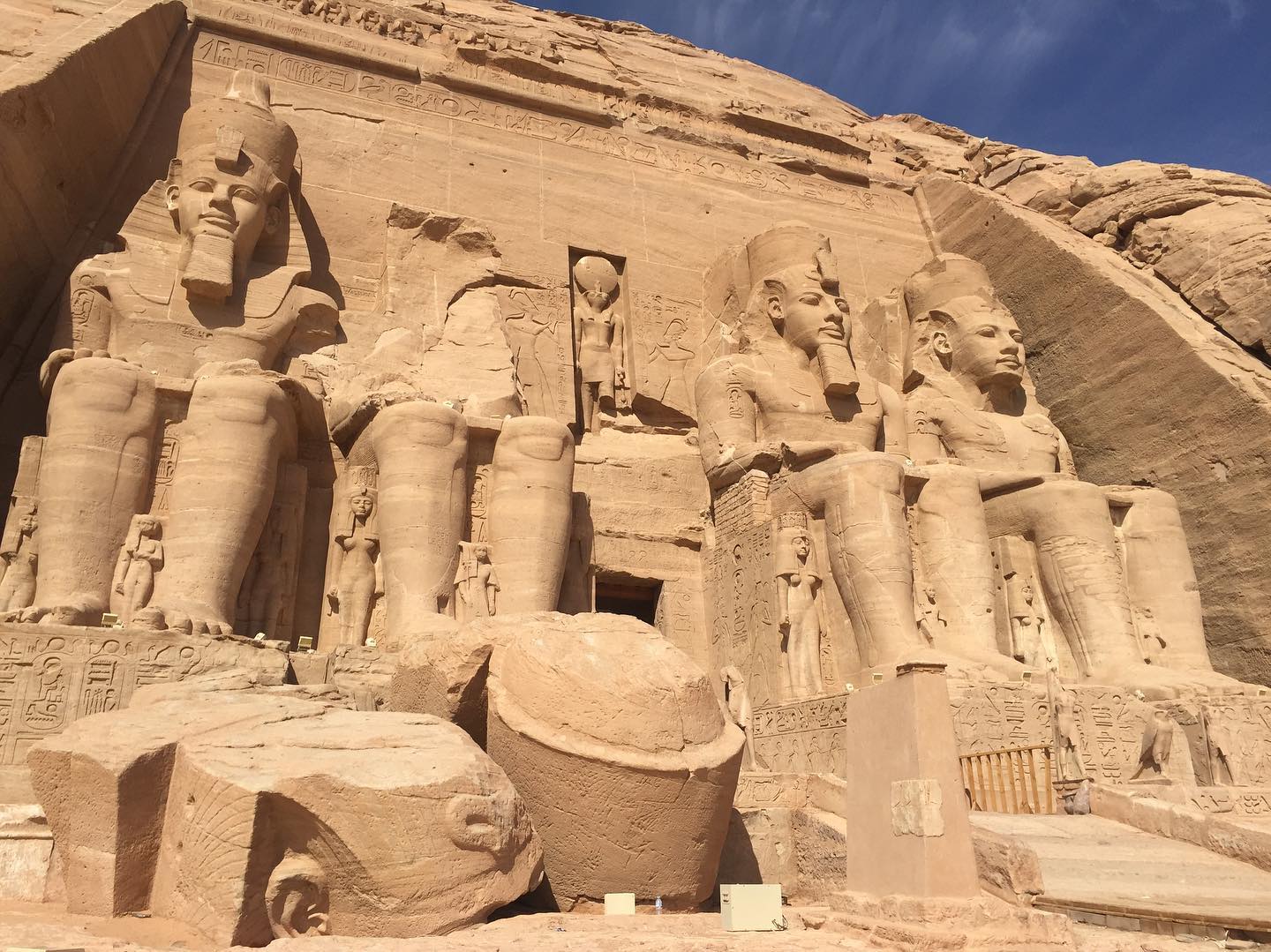 Maktoob por Pedro Padinha - No sul do Egipto em Abu Simbel, cravado ...