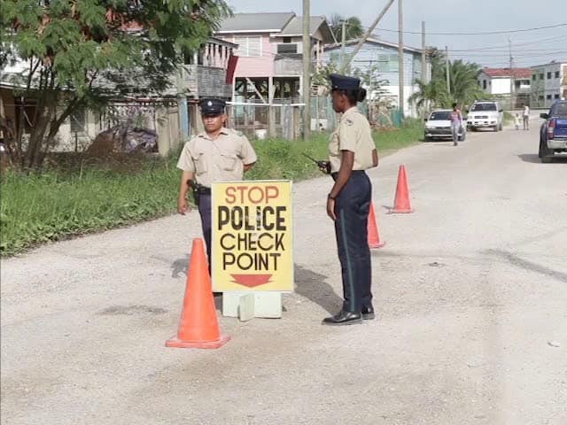 BMW RUNS CHECK POINT INJURING... - Associated Belize Press | Facebook