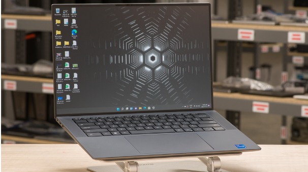 Dell Precision 5550 Intel Core i7-10850H NVIDIA Quadro T2000 4GB
