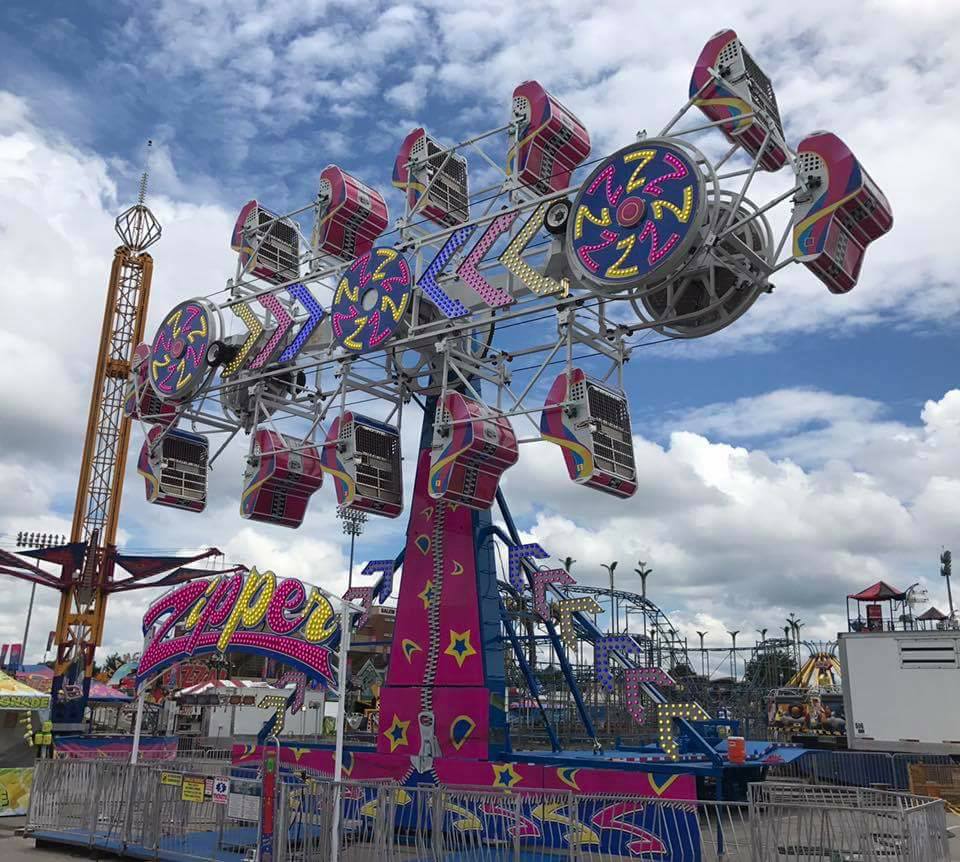 Zipper Ride 3D Classic Zipper Carnival Ride TurboSquid 1793653