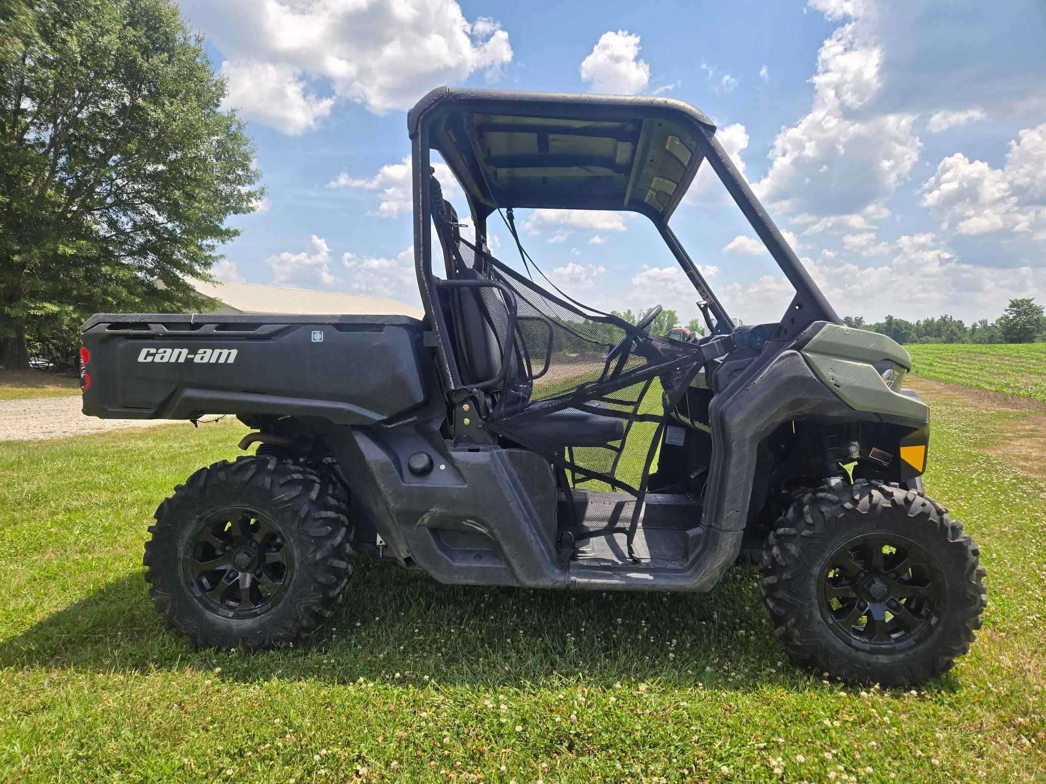 2019 Can Am Defender Wallpaper For Iphone