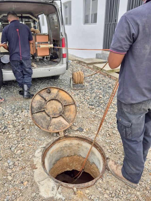 IPM - 📹📹 CCTV inspection carried out on sewerage lines for a ...