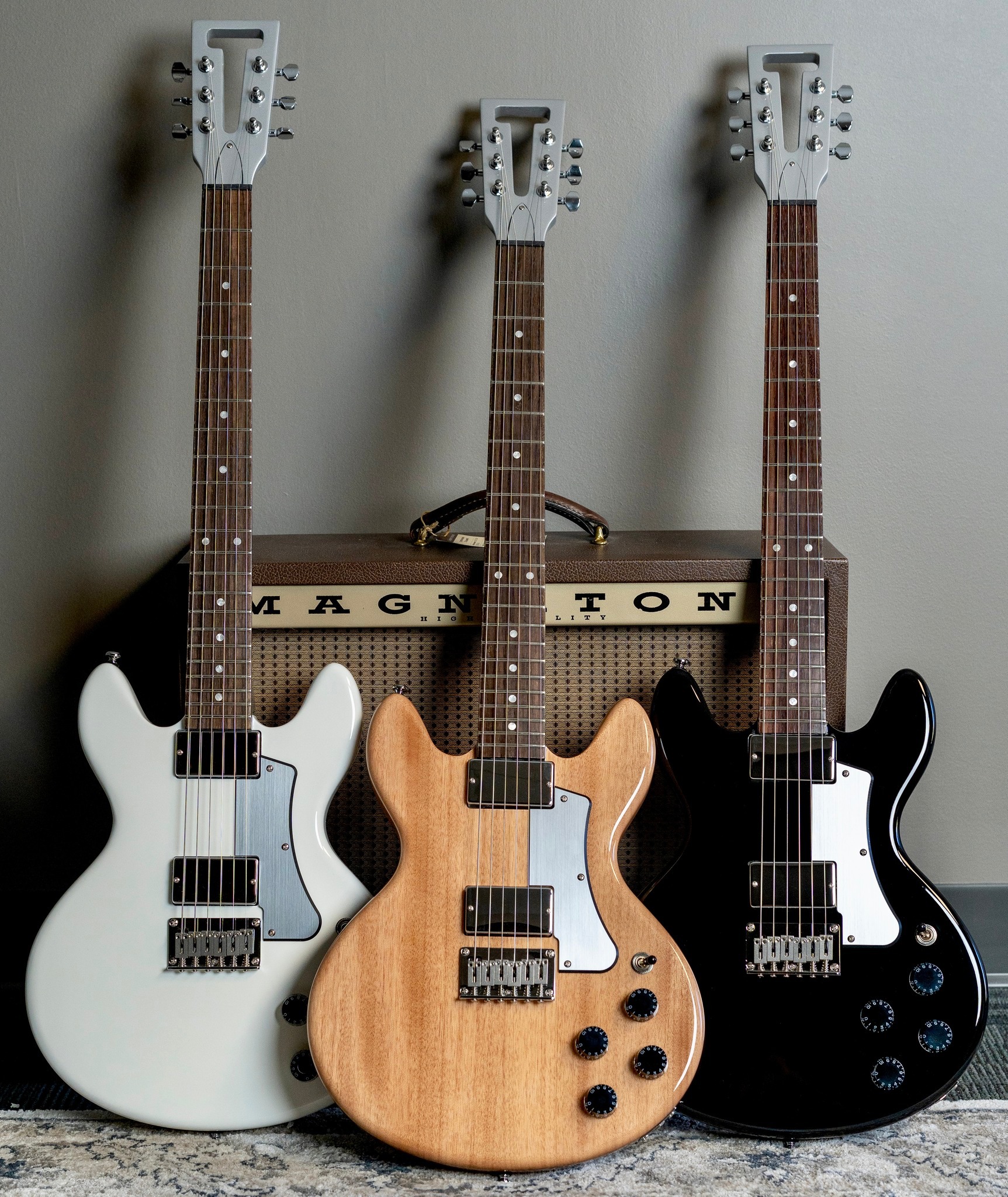 Eastwood - The new Custom K-200 DLX is just screaming for a bunch
