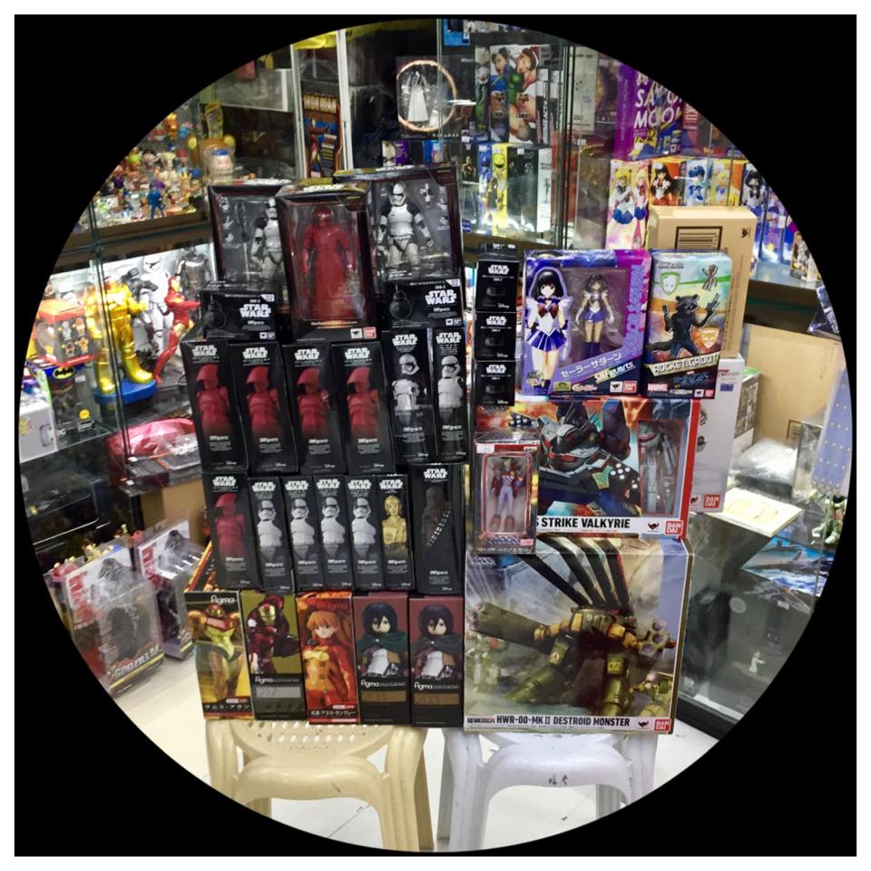 ร้าน Toys-Collector mega สะพานเหล็กชั้น 5 (ห้อง B545) ติด