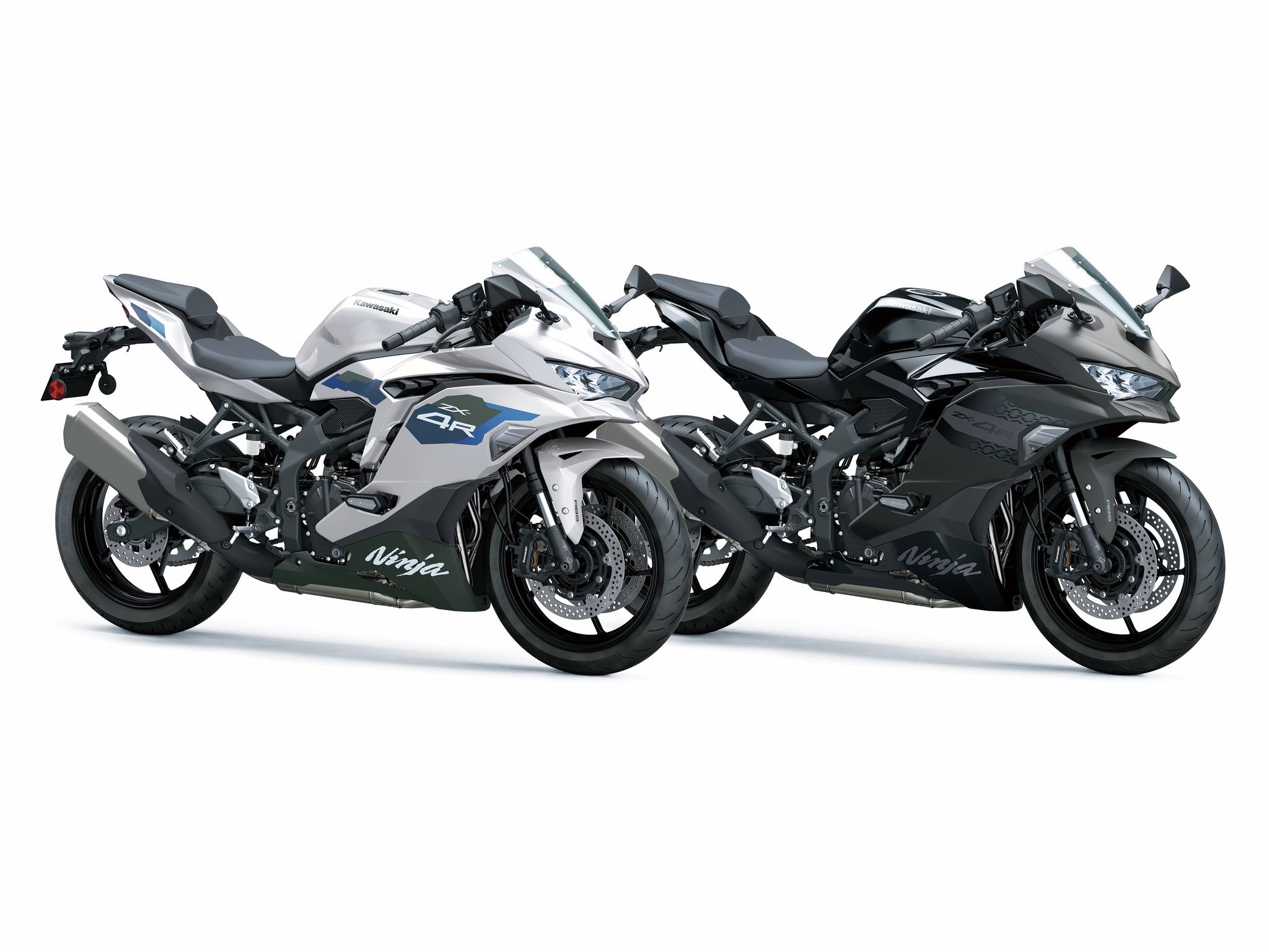 Ninja ZX-4R SE、Ninja ZX-4RR 本日8月1日が発売日！ ＼ 初めての