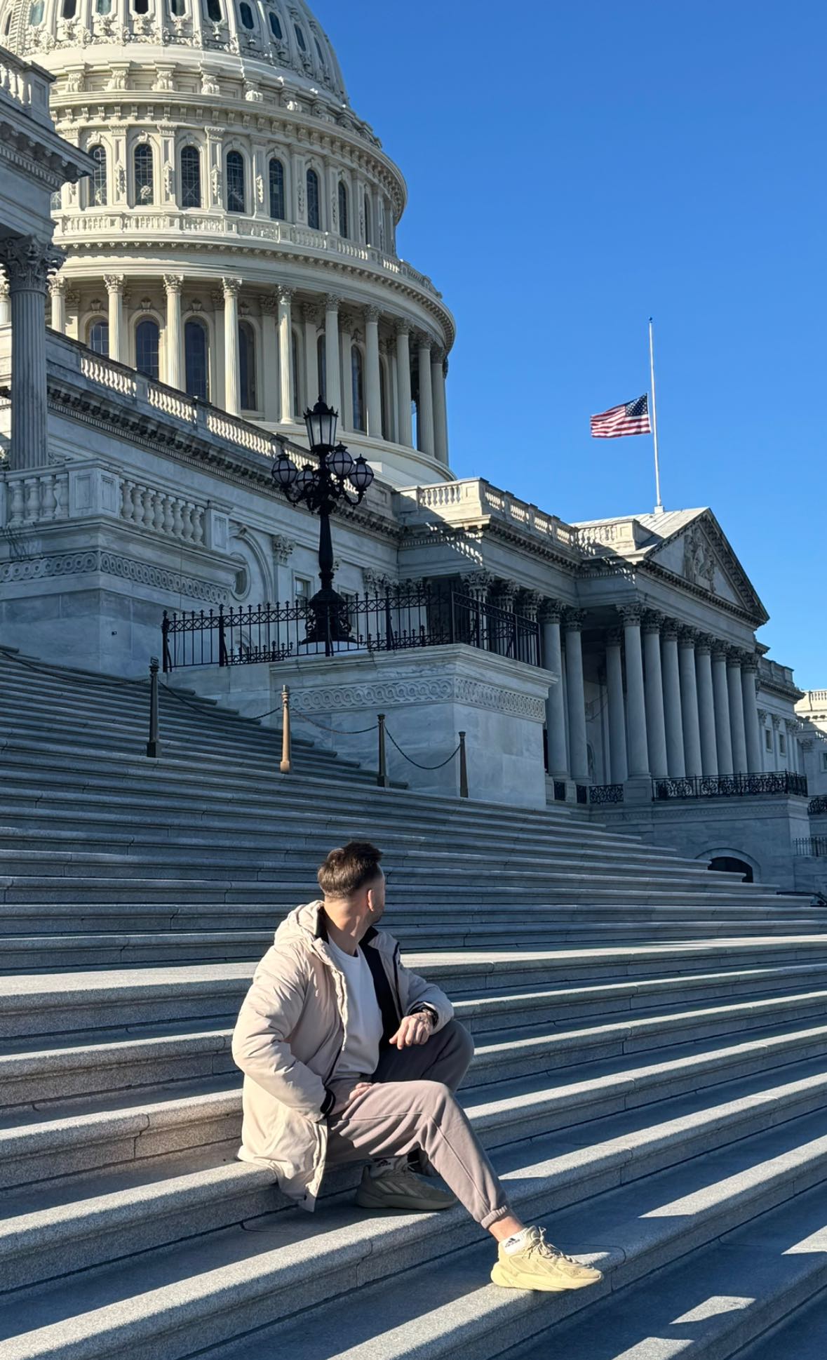Aссordionman - Waiting for them to call me into the Capitol for ...