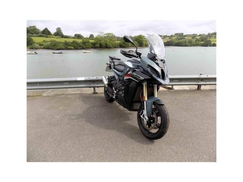 月　 Bike of the week! Approved Used Ex-Demo 2026 BMW S 1000 XR