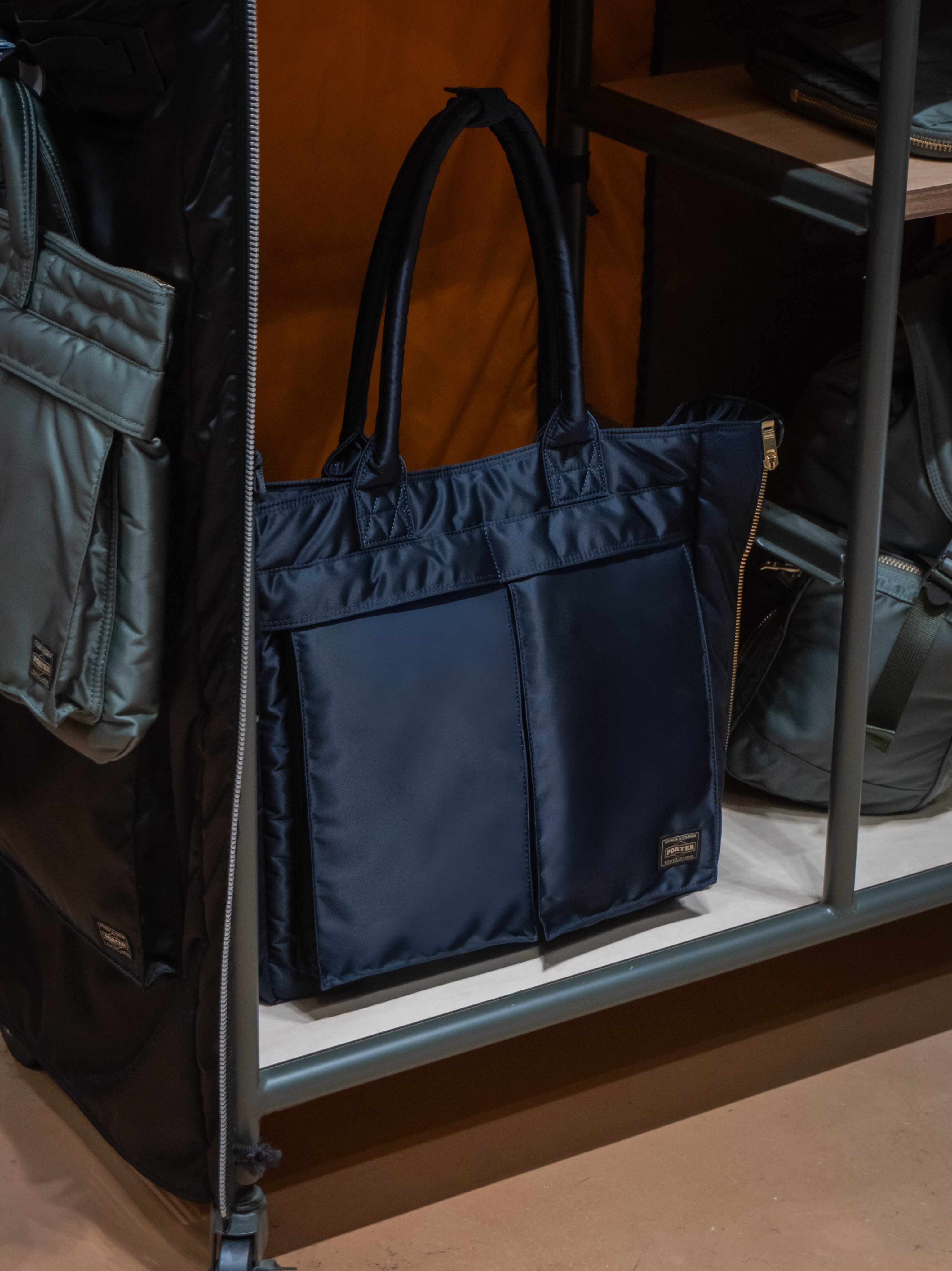PXTANKER “PX TANKER COMMUNICATOR BAG“ ⁡ product number：376-16895