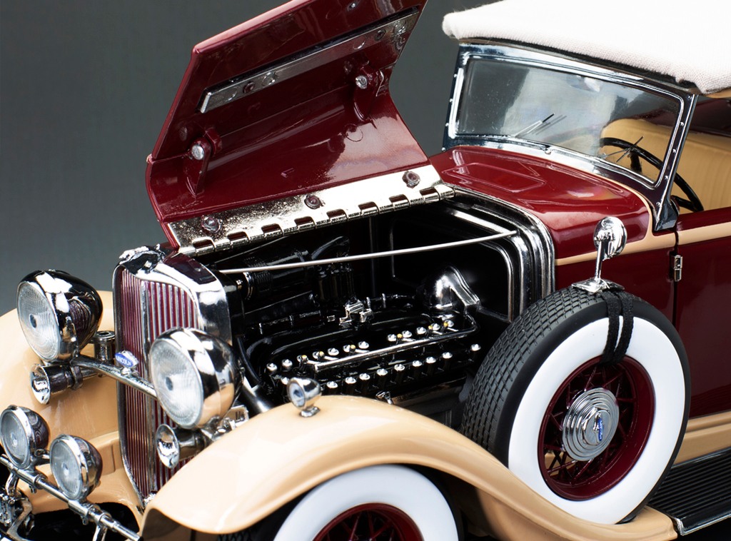 New item release! Item No : 6221 Scale : 1:18 1932 Ford Lincoln KB