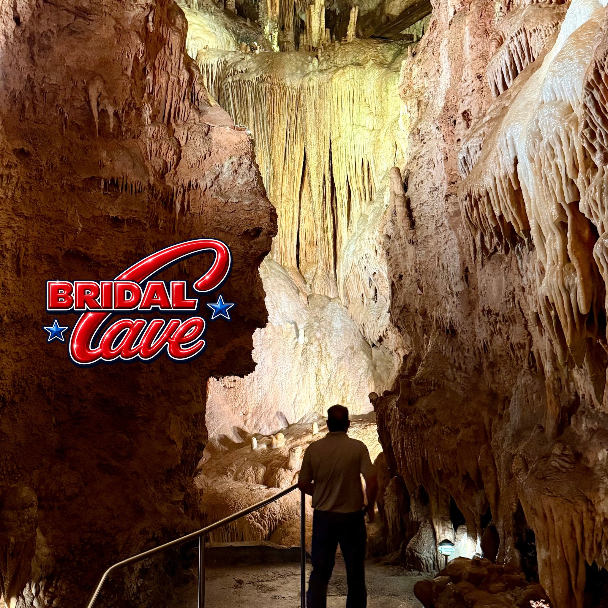 Bridal Cave - 🍂 Hello, October! The leaves are beginning... | Facebook