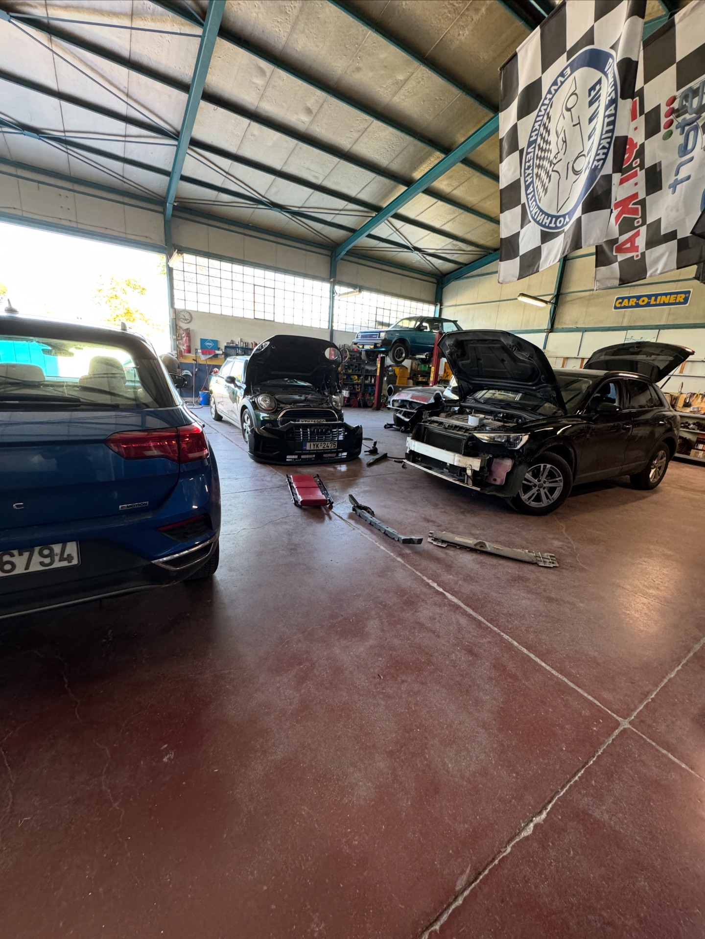 Φανοβαφές Μάκης Σαγανάς added a... - Φανοβαφές Μάκης Σαγανάς