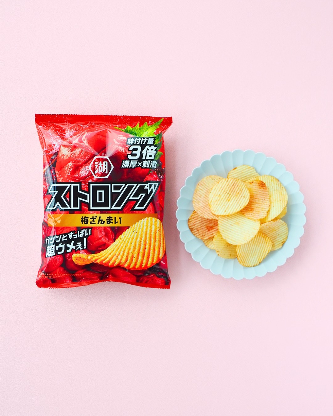 スリーポリンキーズのボールチェーン付きマスコット登場！！ ＼湖池屋
