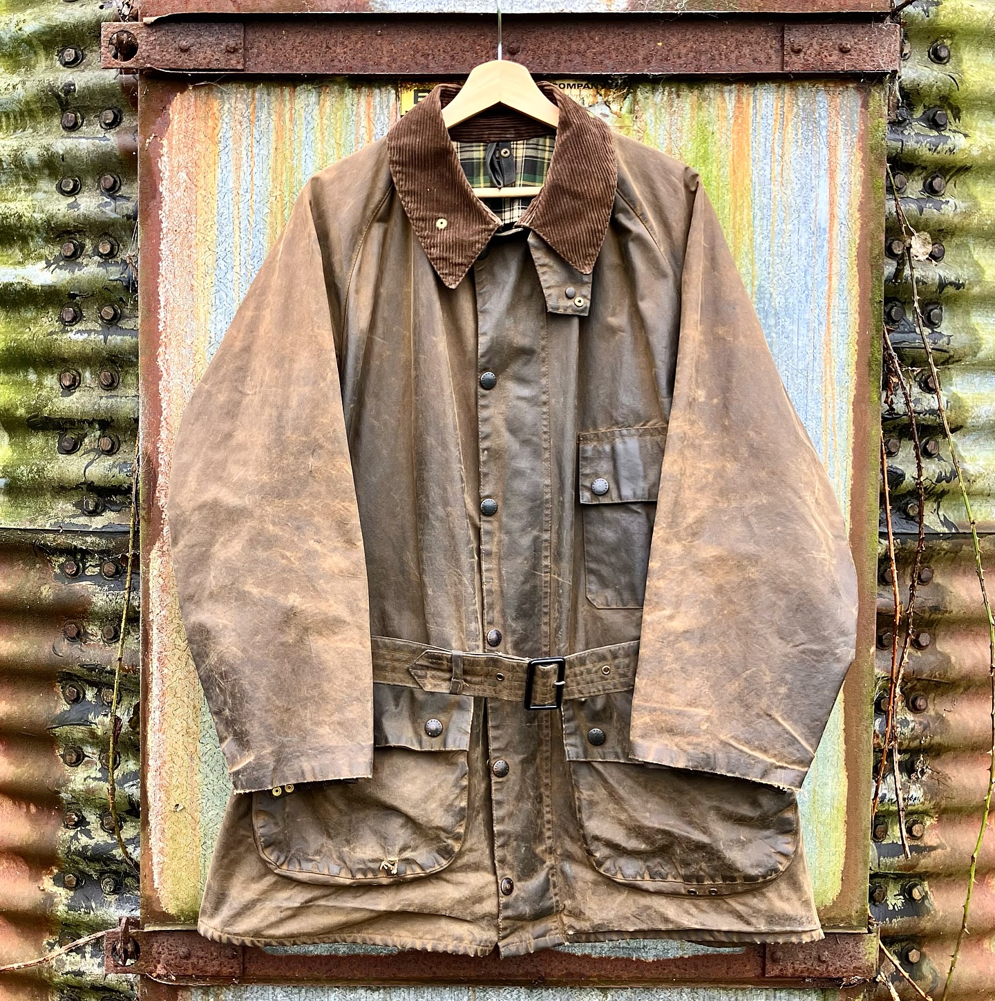 Take a look at this incredible Barbour (Belted) Solway Zipper that