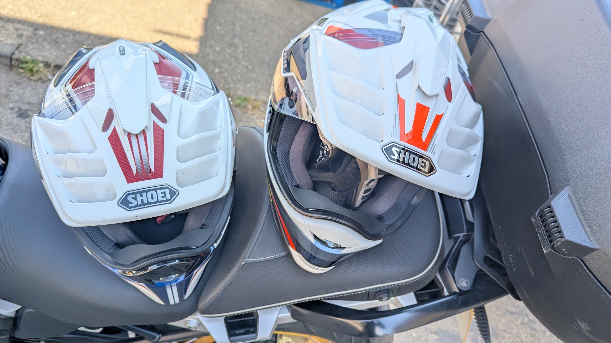 dual sport motorcycle helmet comparison shoei hornet X2 Adventure - Matte Black- Size M lightsaber Wheel Size:28