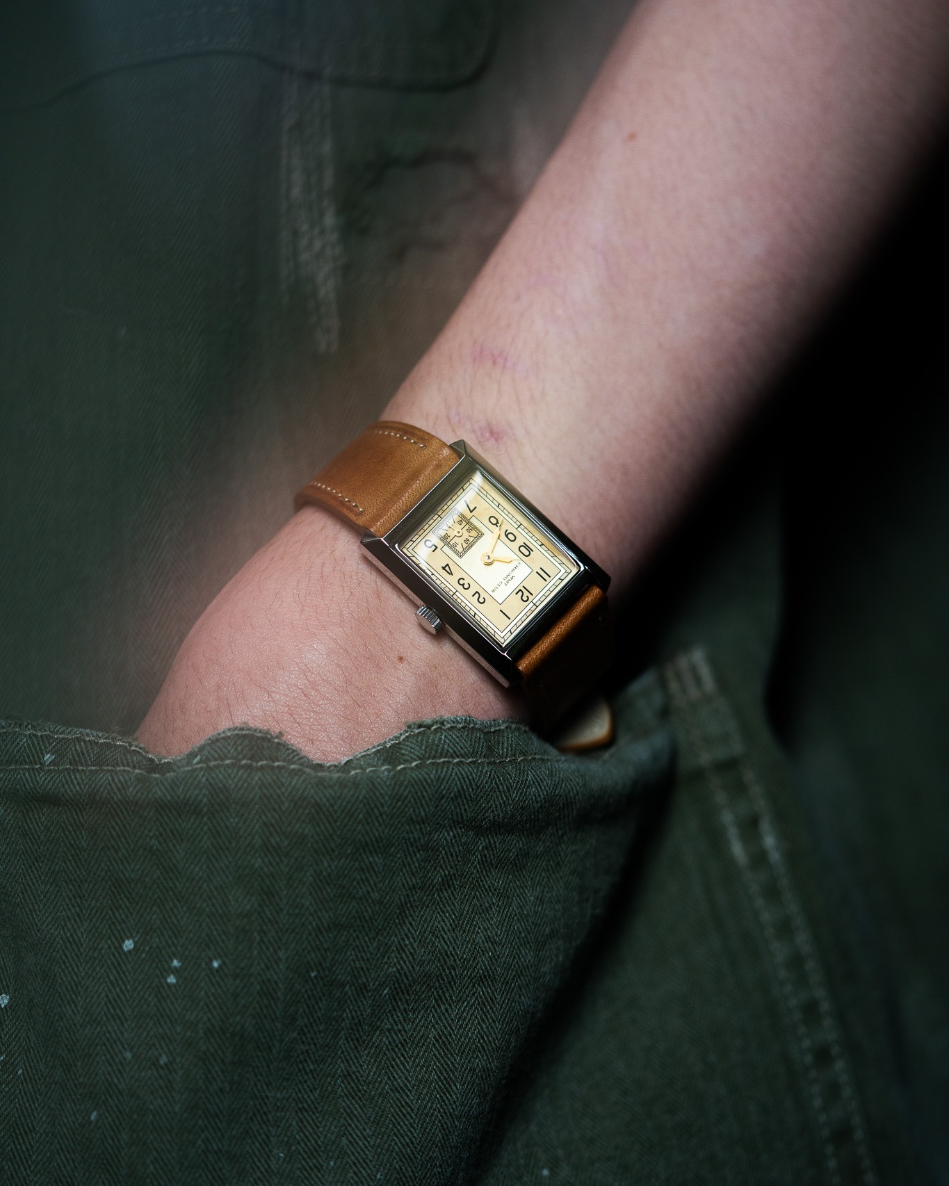 WMT - ROYAL MARINE with UAE dial Black x Black aged. *BASIC ROYAL