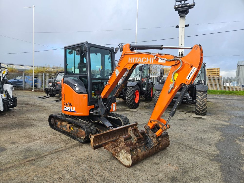 ビック　 🚜 For Sale 🚜 Hitachi ZX26U Year: 2020 Hours: 1242 Description