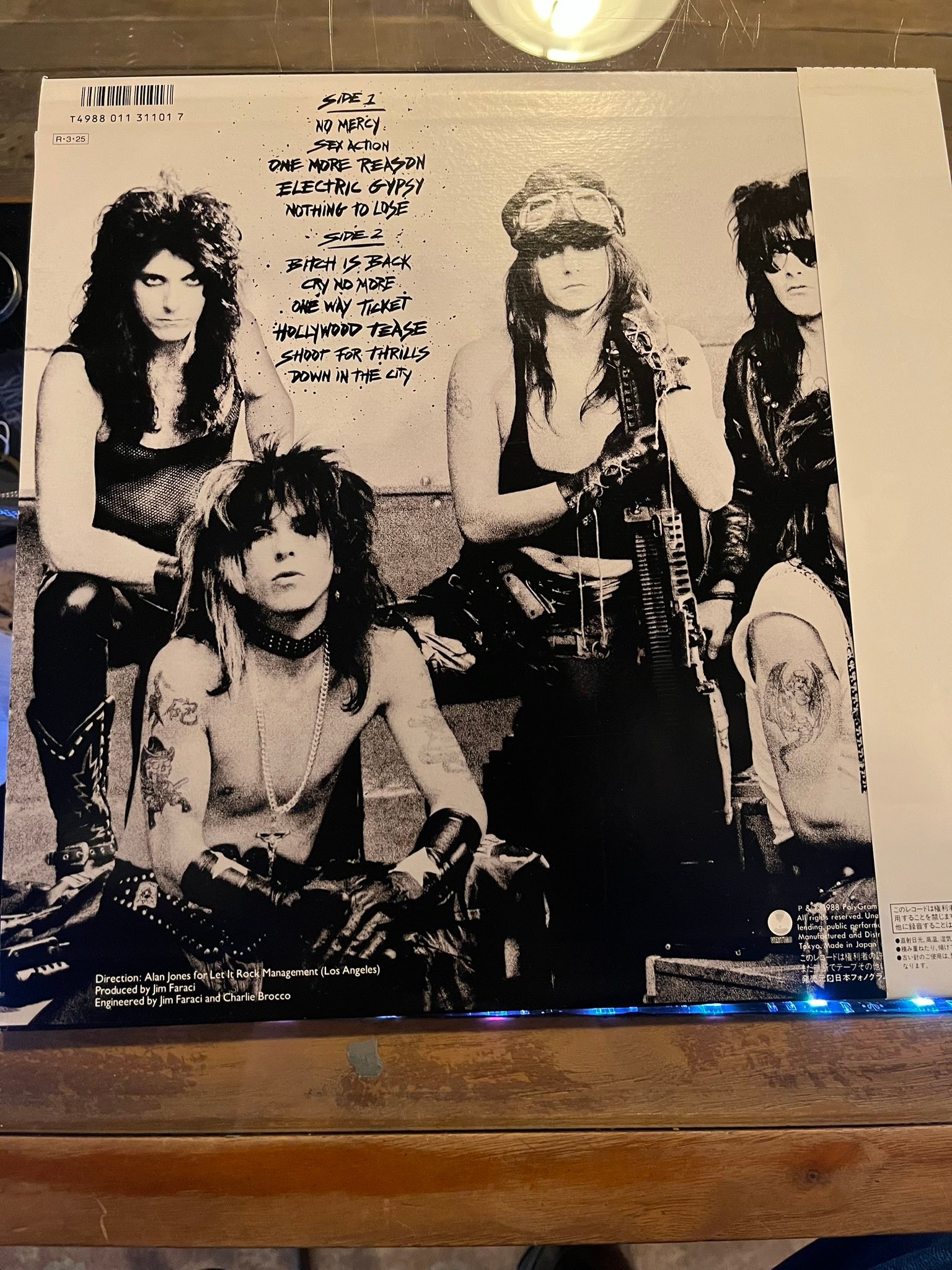 L.A. Guns – L.A. Guns (Japanese Promo Vinyl Pressing) Offered here