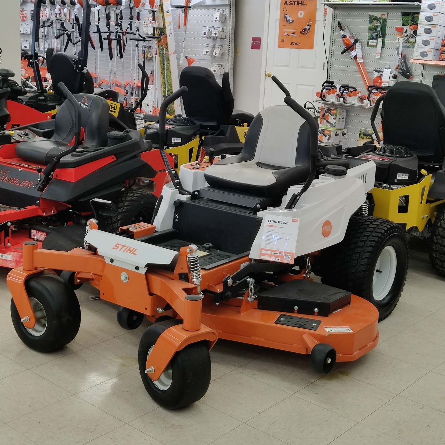 Stihl RZ261 zero-turn mower review