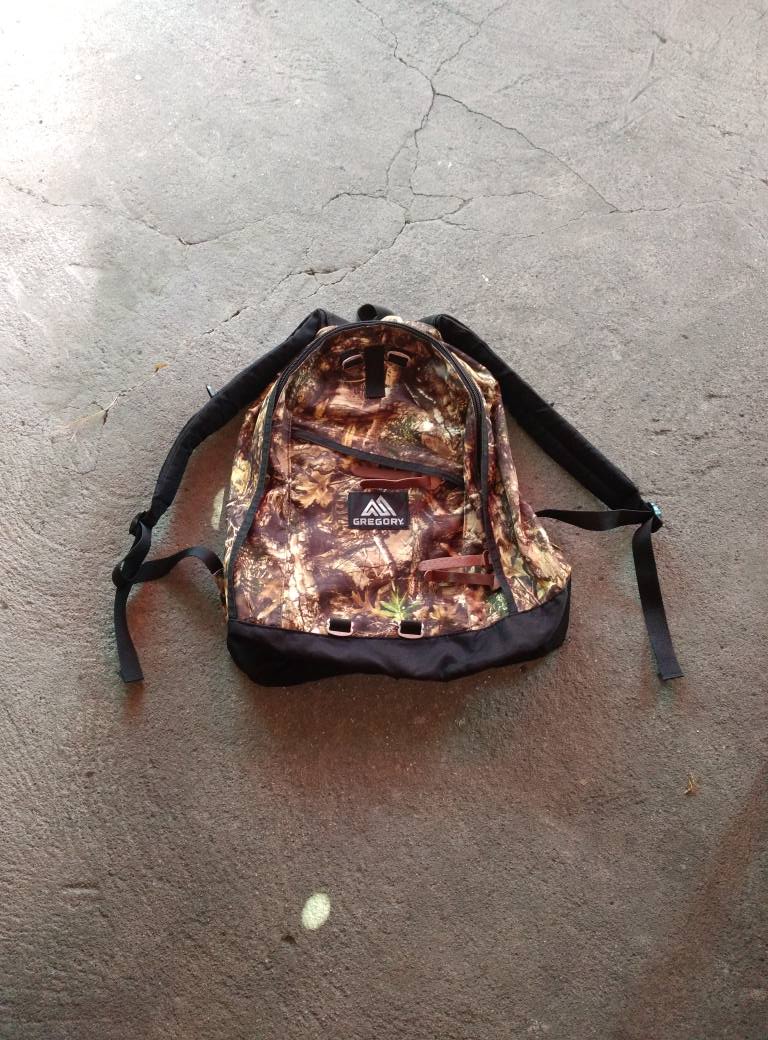 north face black and rose gold backpack jester The Women's Everyday Laptop Backpack, Ashen Purp/Blk, OS Beige Color:SEAGRASS / WHITE STITCH and two external water Crossbody Vertical 13 Laptop