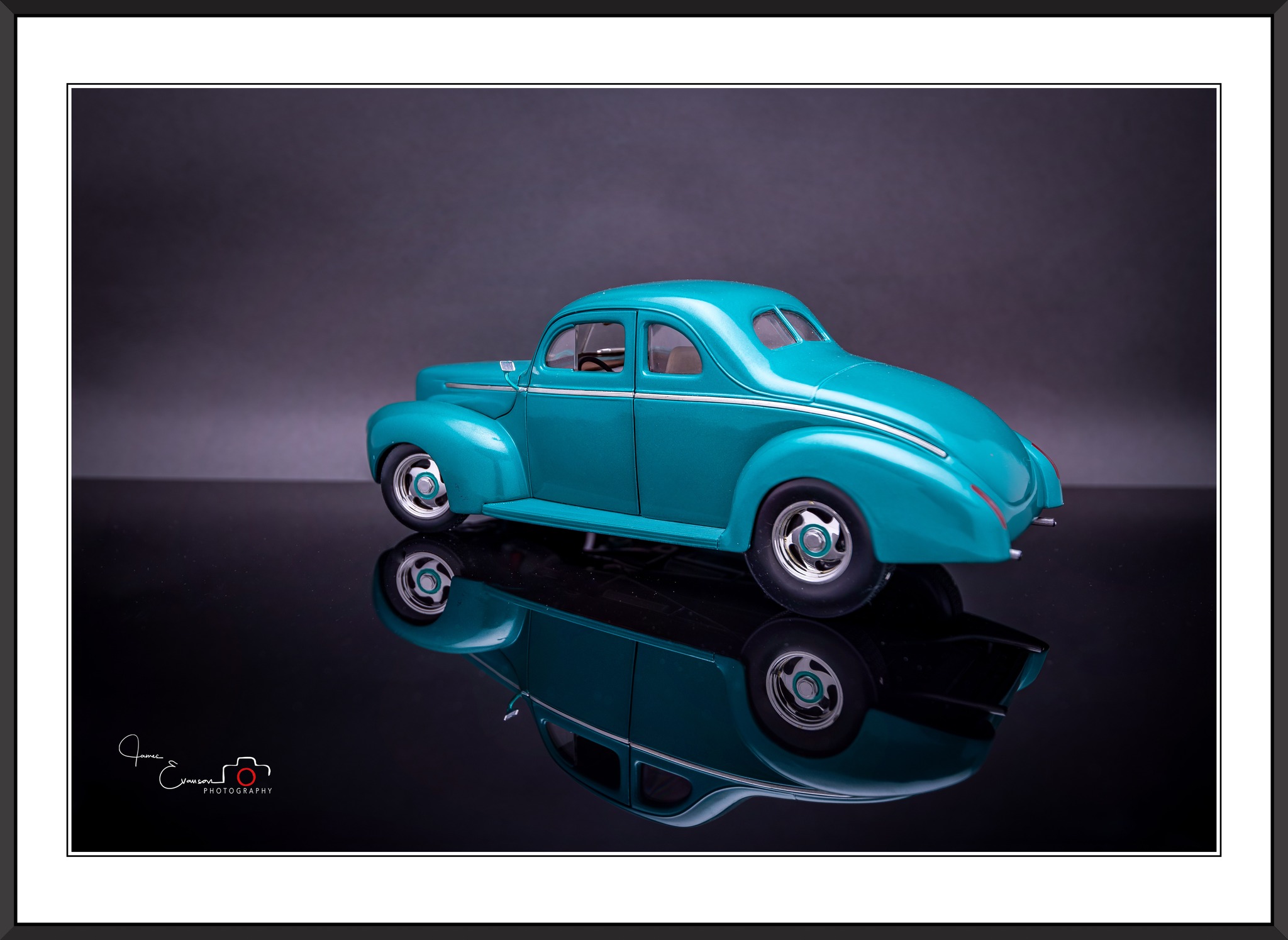 Voiture Miniature Ford Deluxe Coupe 1940 - Échelle 1/18 - Marque Ertl American Muscle - Modèle 7936 - Occasion - Collection