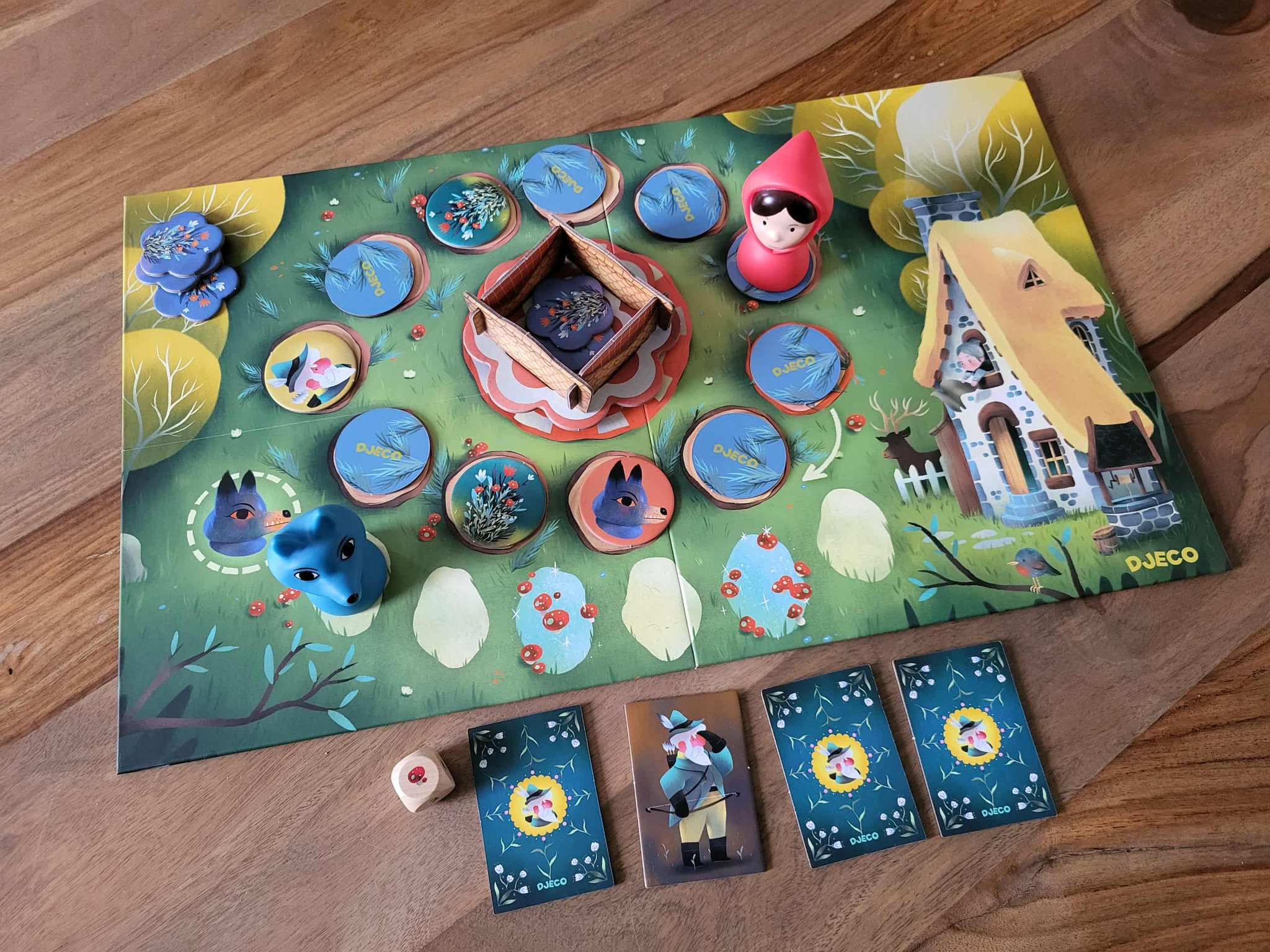 DJECO Mechanlou – Jeu De Cartes Petit Chaperon Rouge – 2-4 Joueurs – 4-7 Ans – 15 Min – 50 Cartes – Stratégie Et Mémoire