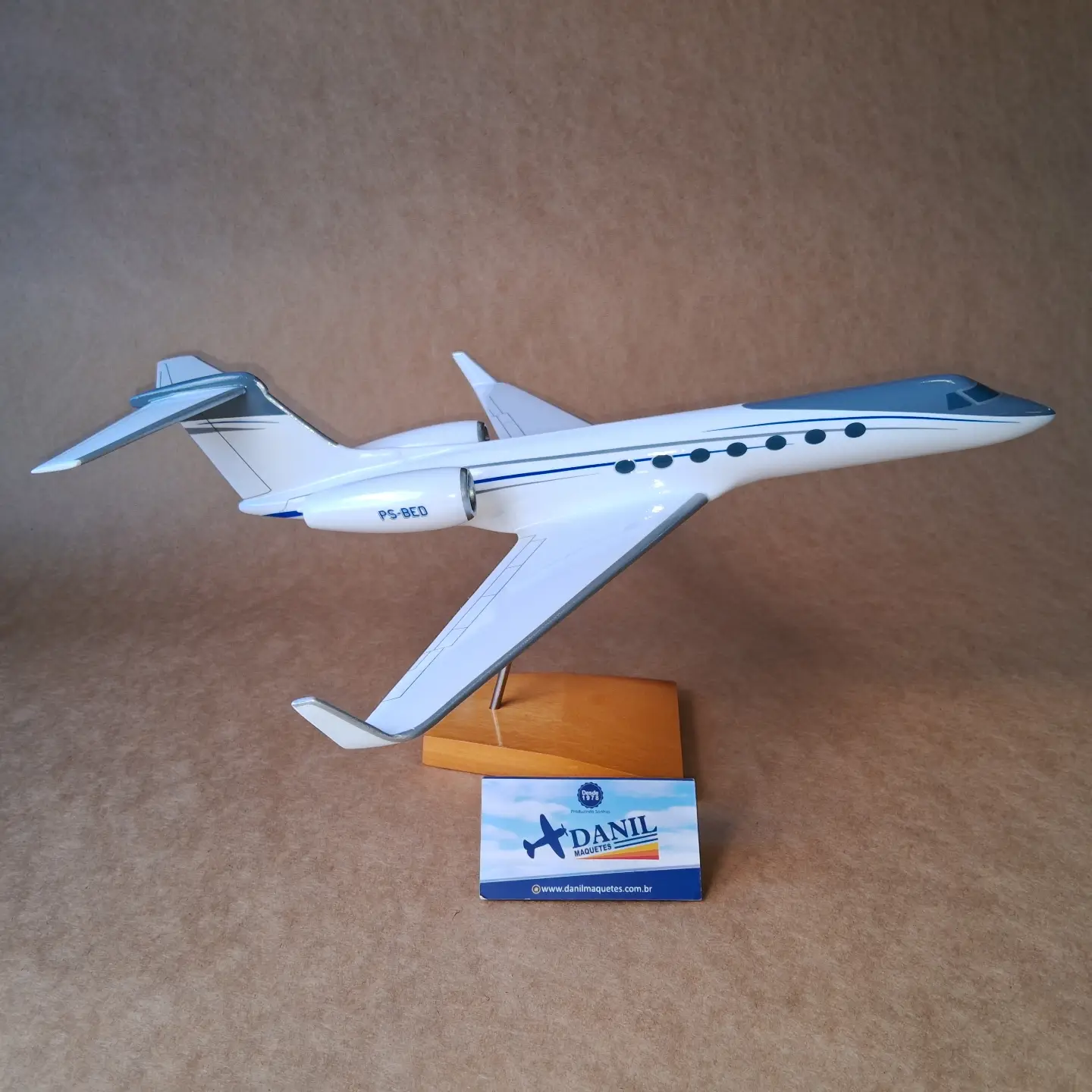 Boeing 737-800 com 20cm de comprimento! GOL PR-GXX