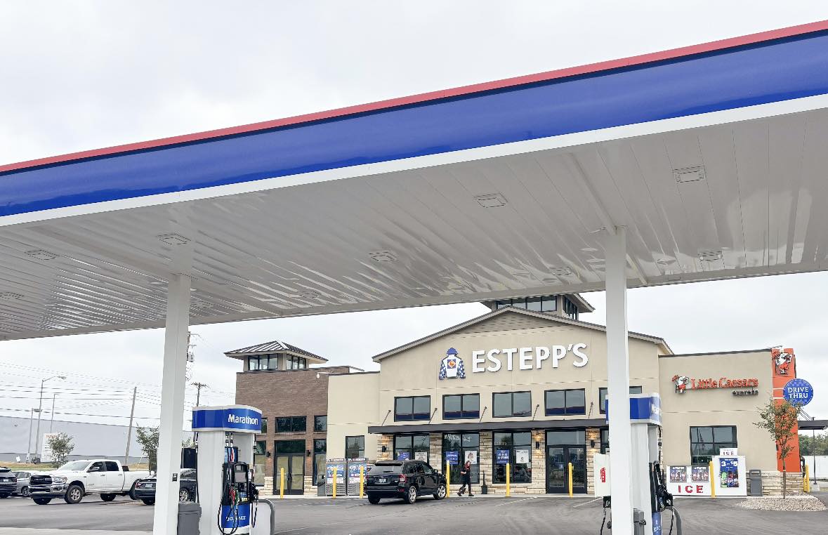 Estepp's - 📣 Member Day is HERE at Estepp’s Marathon! Stop... | Facebook