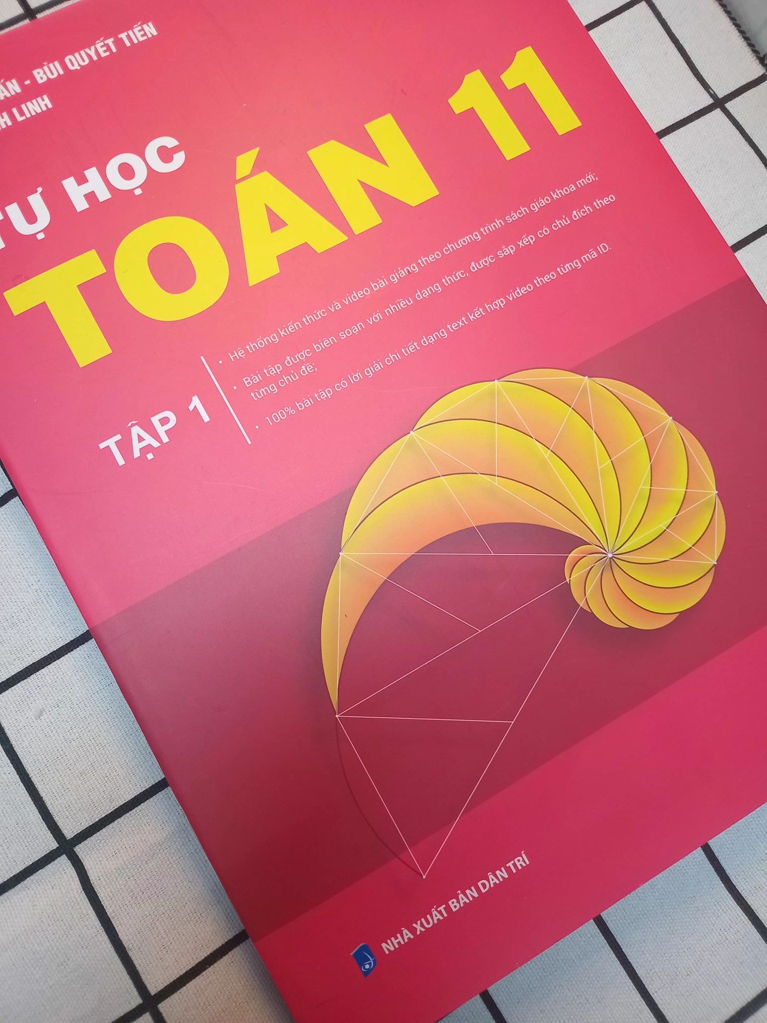 dọn nhà cần pass lẹ