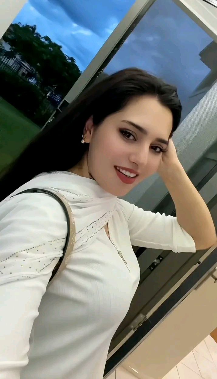 Rozina saeed | Lahore