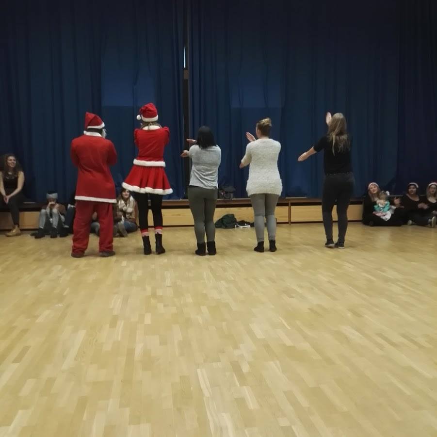 Weihnachtspaketaktion Fur Die Durener Tafel Facebook