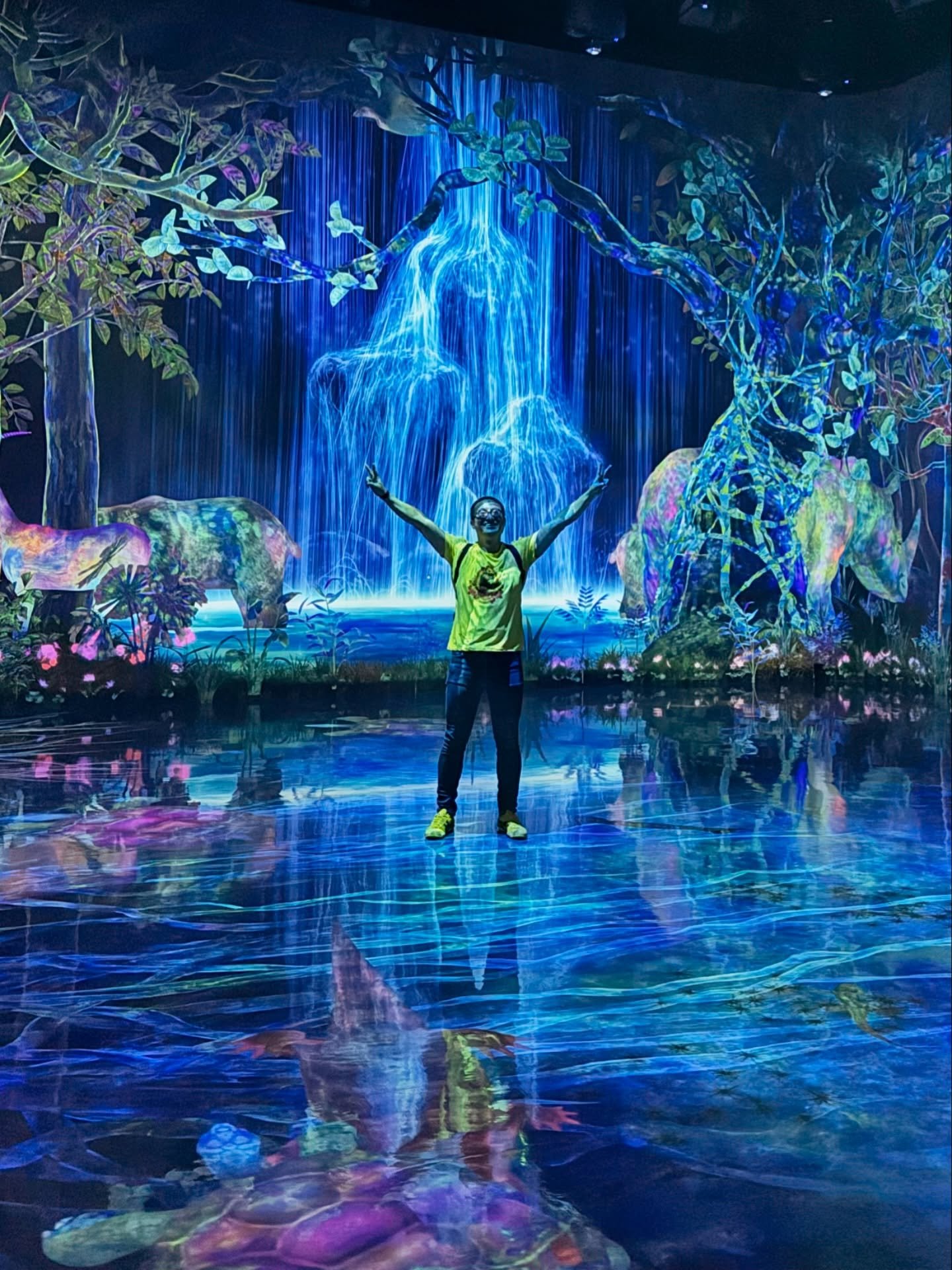 Reposted from @hoohoowu2 Thank you for visiting teamLab Planets