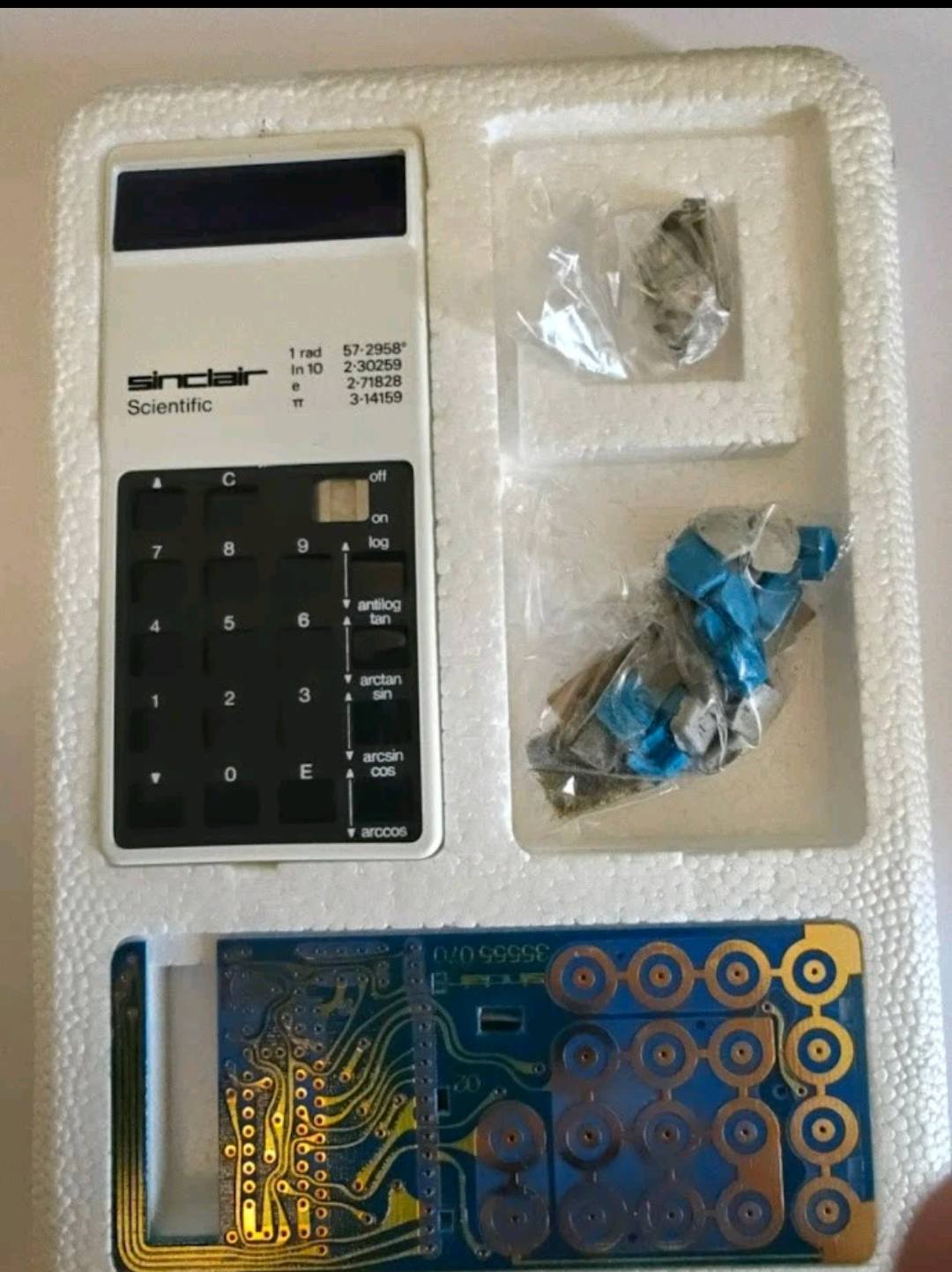 Building a vintage Sinclair scientific calculator with Texas