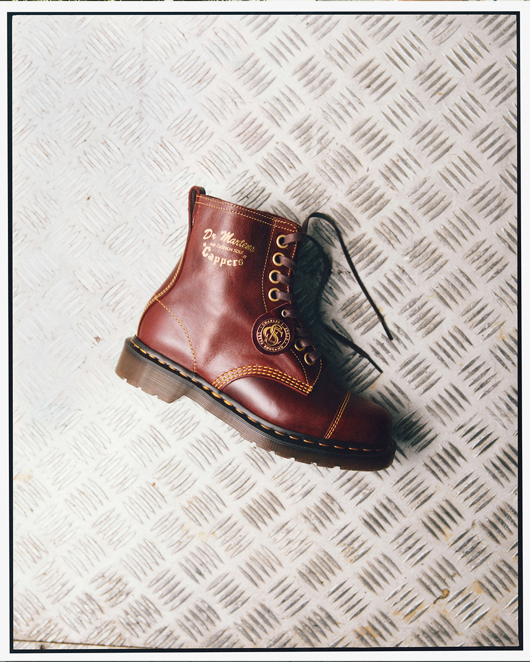 ほぼ新品【Dr.Martens】 ヒールサンダル GRANIK 正規品 箱無 Dr.Martens - 2019年春夏に新しく仲間入りした<GRANIK> チャンキー