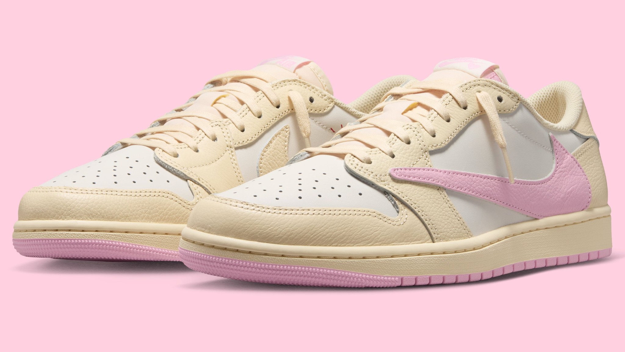 Official images of the Travis Scott x Air Jordan 1 Low OG 