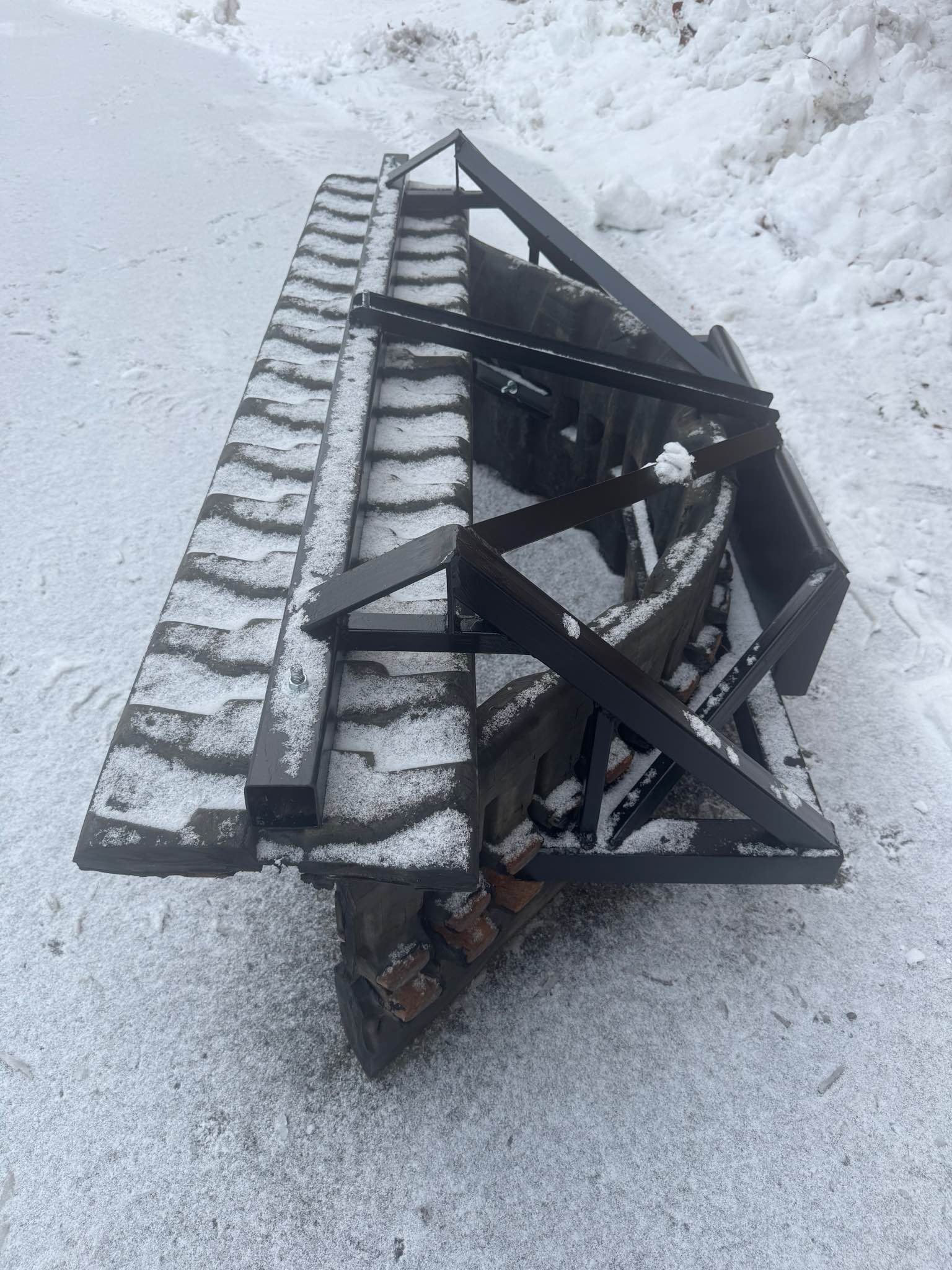 Mini skid steer rubber snow pusher with back drag - Snow Blowers ...