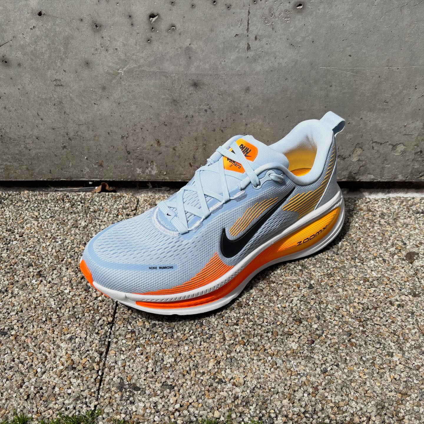 ステップスポーツ大阪 - NIKE 新色✨ 『VOMERO PLUS』 『VOMERO 18 