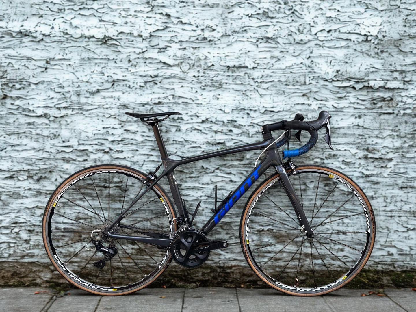 Giant TCR Kom 2 road bike for sale