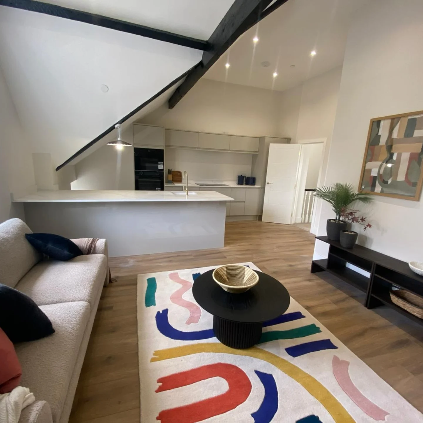 R&M Electrical SW Ltd | Cardiff