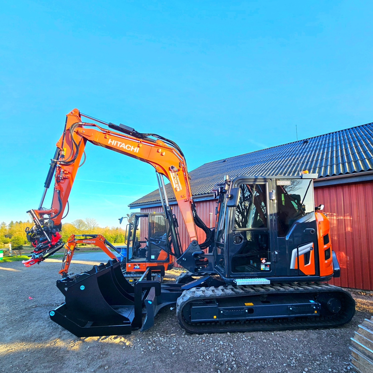 Danish - I also came by this beautiful new Hitachi ZX95USB-7