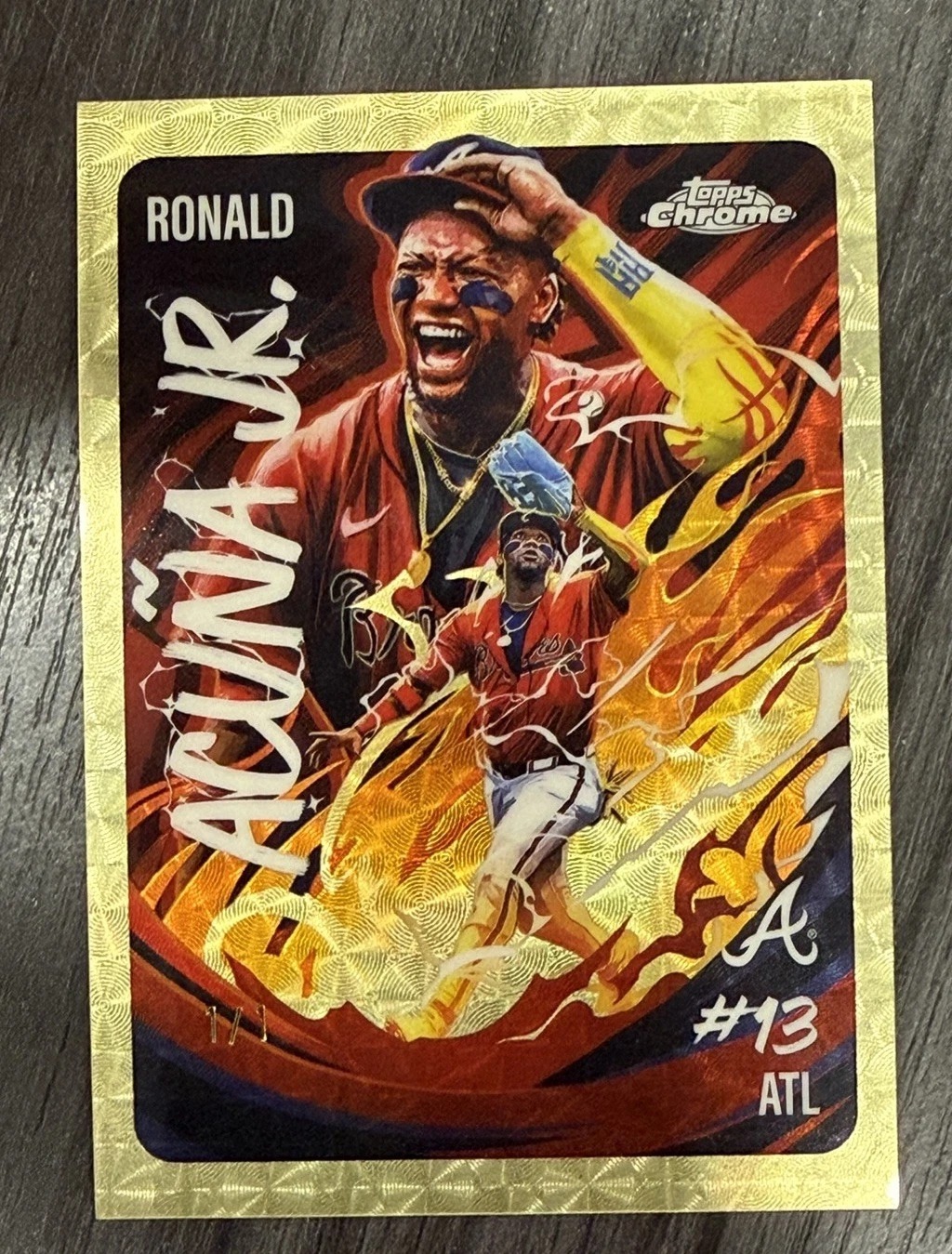Ronald Acuña Jr.'s 1/1 Ultra Violet Superfractor just popped up on