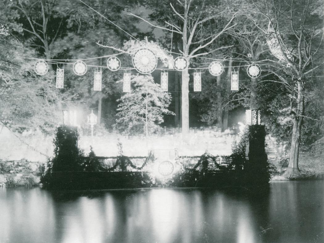 Trick - Festival of Song and Light, Central Park, New York, 1916 | Facebook