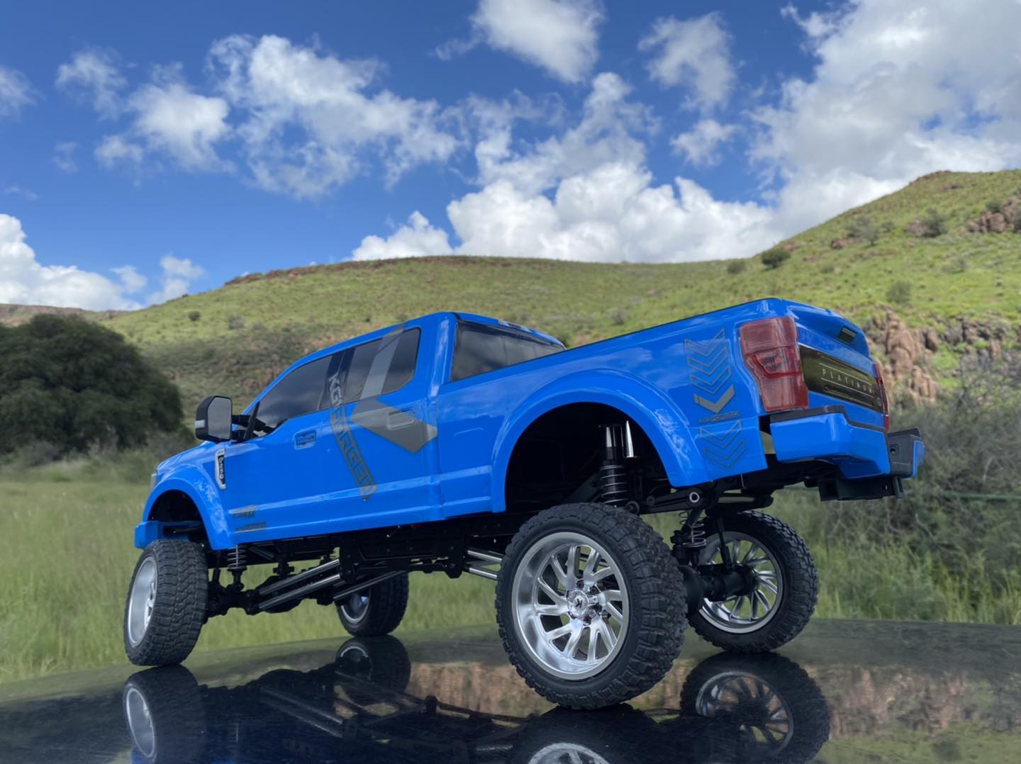 1:10 Rod Shop - CEN Racing knocked it out of the park for...