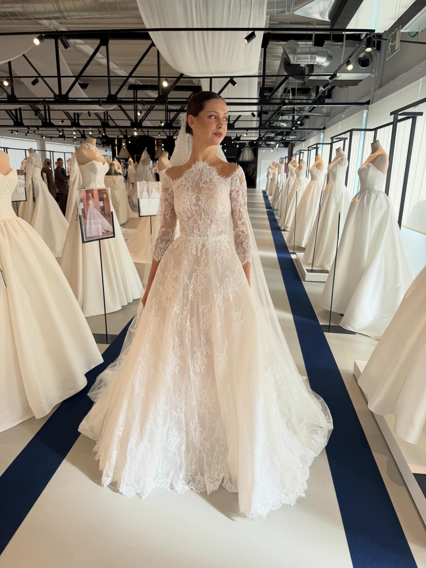 teenager bridesmaid dresses Halter Junior Dress Floor-Length Wedding Flower Girl for Teen Girls Party Pageant Gowns Chiffon (as1, Numeric, Numeric_6, Regular, Dusty Blue) : Clothing, Shoes & Jewelry Size:Divine Available in Sea Glass pocket dress David's bridal burnt orange/cinnamon